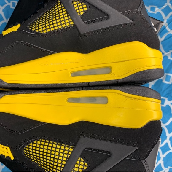 Nike Air Jordan 4 Men’s size 10 Thunder retro OG 2012 yellow rare vintage black - Picture 7 of 13